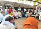 मंत्री  परमार ने कुआं हादसे में दिवंगत श्रमिकों के परिजन से की भेंट