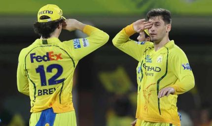 CSK vs MI: गायकवाड़ का जलवा, चेन्नई ने मुंबई को 8 विकेट से रौंदा