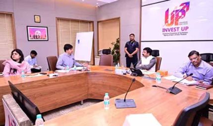 यूपी में नए निवेश से 2000+ रोजगार, कई जिलों में लगेंगी उद्योग परियोजनाएं
