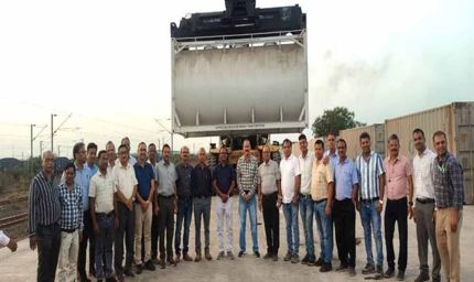 सिंगाजी ताप विद्युत गृह में आधुनिक रेलवे प्लेटफॉर्म का शुभारंभ