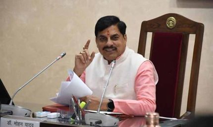 तबादला नीति पर सीएम सख्त, मंत्री का जवाब- यहां उल्टी गंगा बह रही है
