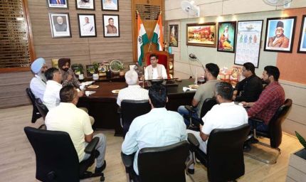 चंडीगढ़ नगर निगम ने अवैध कब्जों पर लिया एक्शन, 15 दिन में हटाने के आदेश