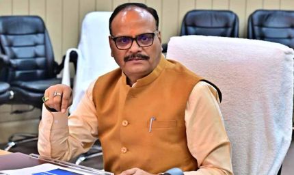 यूपी स्वास्थ्य विभाग में बड़ा एक्शन, 5 डॉक्टर बर्खास्त, 16 अधिकारियों पर गिरी गाज