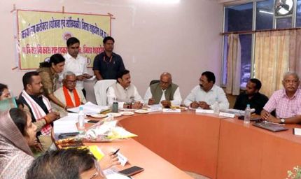 निर्माणाधीन विकास कार्यों के पूर्ण होने से जिले के विकास की बढ़ेगी रफ्तार : उप मुख्यमंत्री शुक्ल