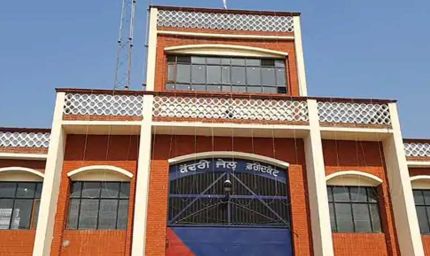 फरीदकोट जेल में औचक छापेमारी, 5 हवालातियों से 4 मोबाइल बरामद