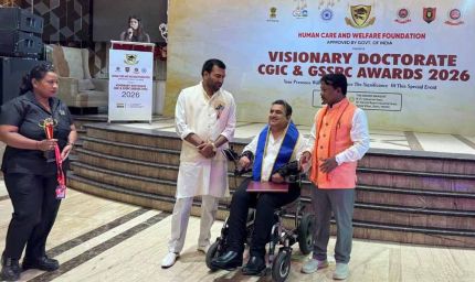 ​नई दिल्ली में आयोजित 'विजनरी डॉक्टरेट अवार्ड्स' में शामिल हुए बस्तर सांसद महेश कश्यप