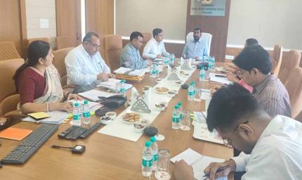 समय-सीमा में कार्य करें पूर्ण : प्रमुख सचिव डॉ. कुमार