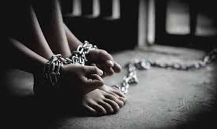 बिहार पुलिस की बड़ी कार्रवाई: गोपालगंज में ऑर्केस्ट्रा गिरोह का भंडाफोड़, 44 लड़कियां मुक्त