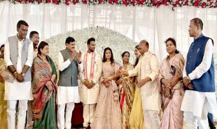 मुख्यमंत्री डॉ. यादव राज्य मंत्री जायसवाल के पुत्र के विवाह समारोह में हुए शामिल