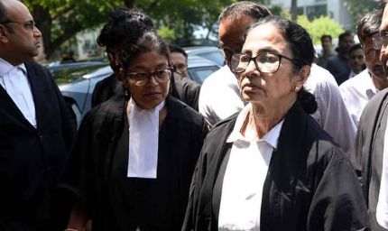 वकील के रूप में HC पहुंचीं ममता, शुभेंदु अधिकारी का तंज- फालतू काम में वक्त नहीं गंवाऊंगा