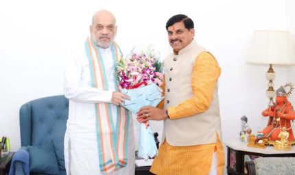 CM की अमित शाह से मुलाकात के बाद बढ़ीं कैबिनेट विस्तार की चर्चाएं, मंत्रियों की परफॉर्मेंस रिपोर्ट पर मंथन