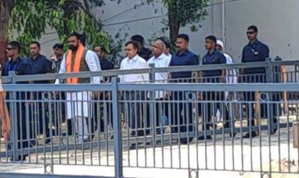 ‘नो व्हीकल डे’ पर पैदल सचिवालय पहुंचे CM, सम्राट चौधरी ने भी छोड़ी गाड़ी