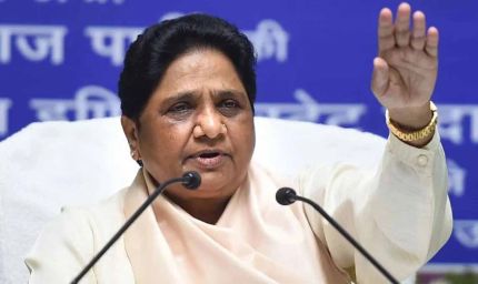 ब्राह्मण टिप्पणी पर गरमाई यूपी की राजनीति, मायावती ने अखिलेश से मांगी माफी