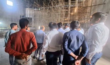 'सड़क खंडों के समग्र विकास की कार्ययोजना बनाकर करें काम, भविष्य की जरुरतों के अनुरूप एक साथ स्वीकृत कराएं फ्लाई-ओवर्स'