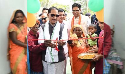पक्के घर का सपना हुआ साकार : मुख्यमंत्री विष्णु देव साय ने लेमरू में हितग्राही धरम सिंह के नए आवास में कराया गृह प्रवेश