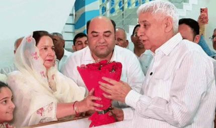 संत रामपाल से मिलने हरियाणा पहुंचीं नवजोत कौर, बोलीं- “आप बाहर आए, नहीं तो हमें जेल आना पड़ता”