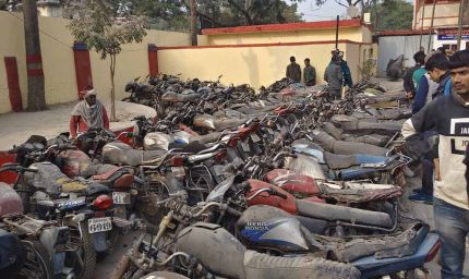 जालंधर ट्रैफिक पुलिस की चेतावनी, थानों में 13 साल से खड़े वाहन 3 दिन में छुड़ाएं