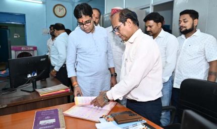 शैक्षणिक और गैर-शैक्षणिक स्टाफ अनिवार्य रूप से निर्धारित समय पर महाविद्यालय में उपस्थित रहें-मंत्री टंक राम वर्मा