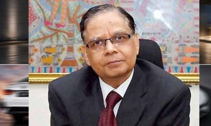 100 सिर्फ एक नंबर’, रुपये की गिरावट पर अरविंद पनगढ़िया का बड़ा बयान