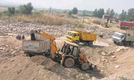 यमुना नगर में अवैध खनन पर बड़ा एक्शन, 100 से ज्यादा वाहन जब्त