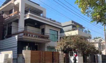 चंडीगढ़ में ईडी का बड़ा एक्शन, कोऑपरेटिव हाउस बिल्डिंग सोसाइटी का सचिव गिरफ्तार
