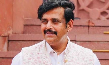 रवि किशन का ‘होम फ्रॉम वर्क’ बयान फिर चर्चा में, वायरल मीम्स पर दी मजेदार प्रतिक्रिया