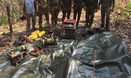 सुकमा में नक्सलियों का बड़ा डंप बरामद, हथियार बनाने की सामग्री सुरक्षा बलों ने की नष्ट
