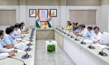 भीषण गर्मी में बिजली संकट पर सीएम योगी सख्त, अधिकारियों को दिए सख्त निर्देश