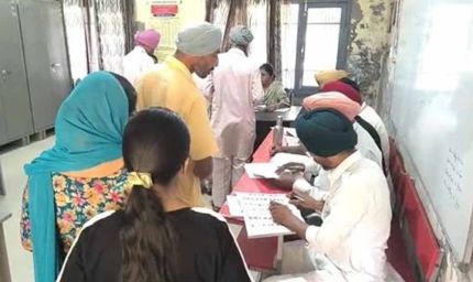 पंजाब निकाय चुनाव में 45.60% मतदान, 7555 उम्मीदवारों की किस्मत दांव पर