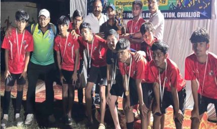 राष्ट्रीय फुटबॉल प्रतियोगिता से खेलमय हुआ बस्तर, 35 राज्यों की टीमें पहुंचीं