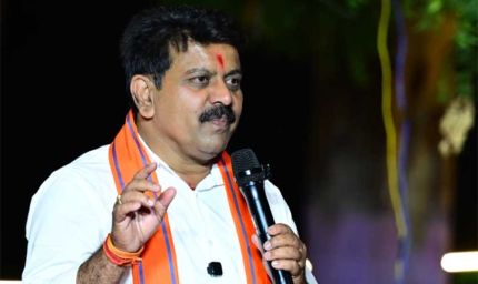 कवर्धा को मिली नई सौगात-उप मुख्यमंत्री  विजय शर्मा ने किया “मित्र मिलन चौपाटी” का भव्य लोकार्पण