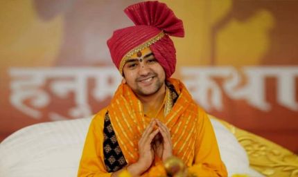 धीरेंद्र शास्त्री का बड़ा दावा, बोले- गाय को लेकर देश की सोच बदल रही है