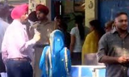 पंजाब निकाय चुनाव पर बवाल, गड़बड़ी के आरोप लेकर राज्य चुनाव आयुक्त से मिला भाजपा प्रतिनिधिमंडल