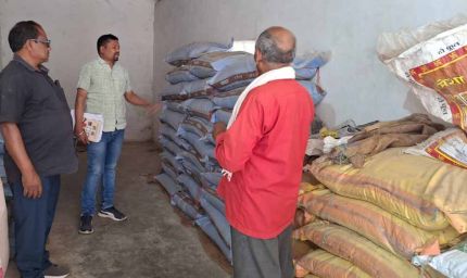 धमतरी : खरीफ सीजन में किसानों को समय पर उर्वरक उपलब्ध कराने प्रशासन सजग