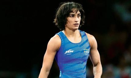 Vinesh Phogat का एशियन गेम्स सपना टूटा, ट्रायल्स में मीनाक्षी से मिली हार