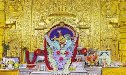 सांवलिया सेठ मंदिर में श्रद्धा का स्वर्णिम रूप: 20 किलो सोना और 120 किलो चांदी से बनी दिव्य पिछवाई