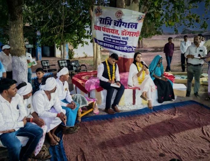 संगठन में शक्ति है, पंचायतों को आगे बढ़ने के लिए समग्र प्रयास करने होंगे: कलेक्टर