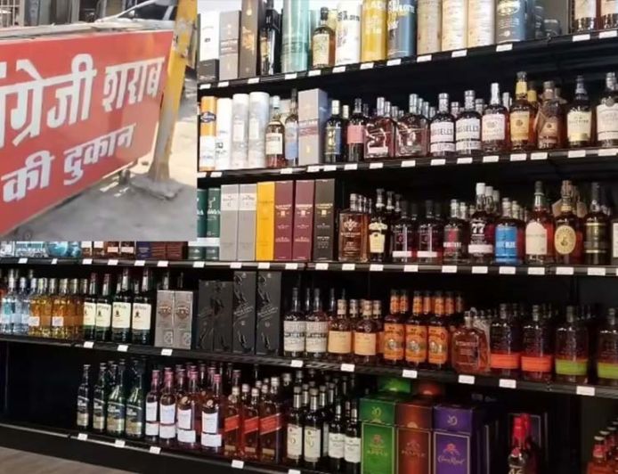शराब के ठेकों के लिए बड़ी राहत, एक्साइज विभाग ने लाइसेंस फीस में की कटौती