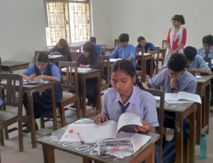 छत्तीसगढ़ में छात्रवृत्ति परीक्षा संपन्न: 132 केंद्रों पर 28,570 छात्रों ने दी परीक्षा