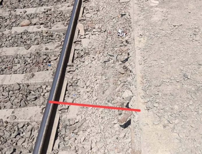 करोड़ों की परियोजना में बड़ी लापरवाही: ट्रेन–प्लेटफॉर्म गैप बढ़कर बना जानलेवा खतरा