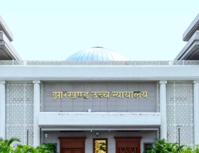 झारखंड हाईकोर्ट की सख्ती: पुलिस हिरासत में प्रताड़ना मामले पर स्वतः संज्ञान