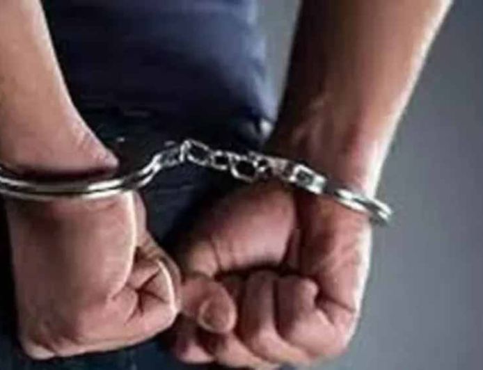 हरिद्वार चिटफंड घोटाले में 8 साल से फरार 50 हजार का इनामी आरोपी आगरा से गिरफ्तार