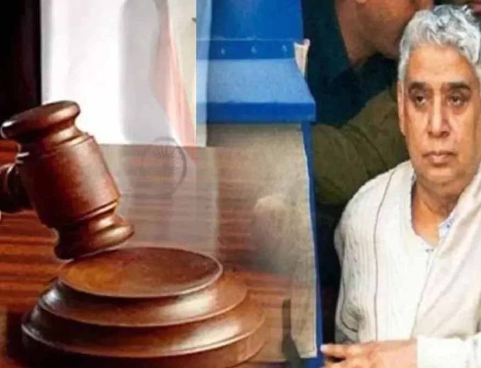 पंजाब एवं हरियाणा हाई कोर्ट में रामपाल ने वीसी पेशी की अनुमति मांगी, अदालत ने पुलिस से जवाब तलब किया