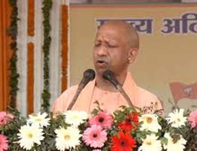 भाजपा में बूथ अध्यक्ष भी बन सकता है प्रधानमंत्री, कार्यकर्ताओं को सीएम योगी का मंत्र