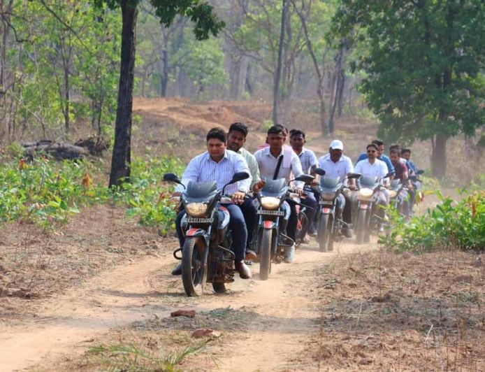 लाल आतंक से विकास की ओर बढ़ता दारेली