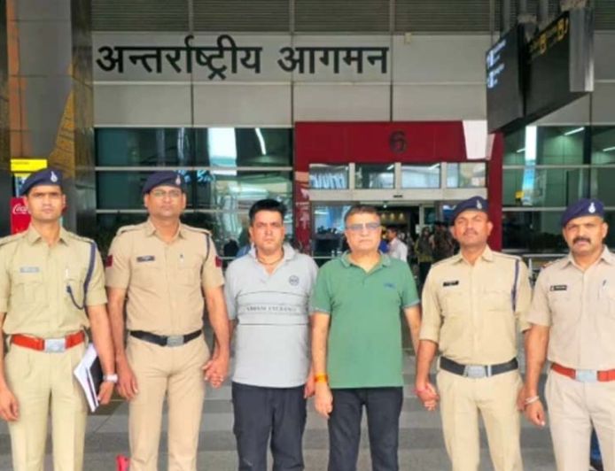 चीन से लौटते ही गिरफ्तार हुआ देवास पटाखा फैक्ट्री ब्लास्ट का मास्टरमाइंड, 6 लोगों की गई थी जान