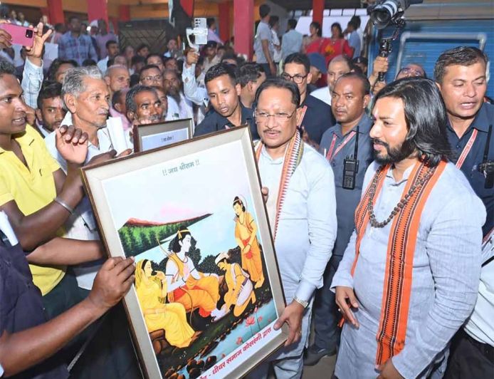 स्वामित्व से संपत्ति का अधिकार, बिहान से आत्मनिर्भरता की राह :  कोसरंगी चौपाल में ग्रामीण विकास की दिखी तस्वीर
