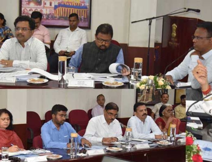 ’विशेष पिछड़ी जनजातियों के जीवन स्तर में सुधार लाने योजनाओं का लाभ प्राथमिकता से पहुंचे’