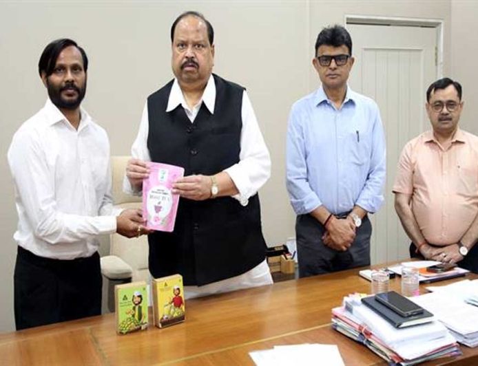 स्टार्टअप्स को वैश्विक पहचान दिलाने के लिए प्रदेश सरकार प्रतिबद्ध : मंत्री श्काश्यप