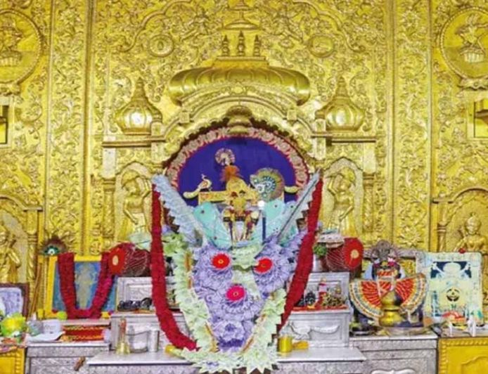 सांवलिया सेठ मंदिर में श्रद्धा का स्वर्णिम रूप: 20 किलो सोना और 120 किलो चांदी से बनी दिव्य पिछवाई